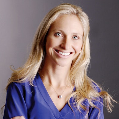 Lindsay-Miller-Lycon