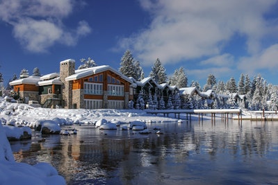 cove-spa-idaho-winter