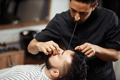 Si18101 Threading Dreamstime Xxl 98401005 400