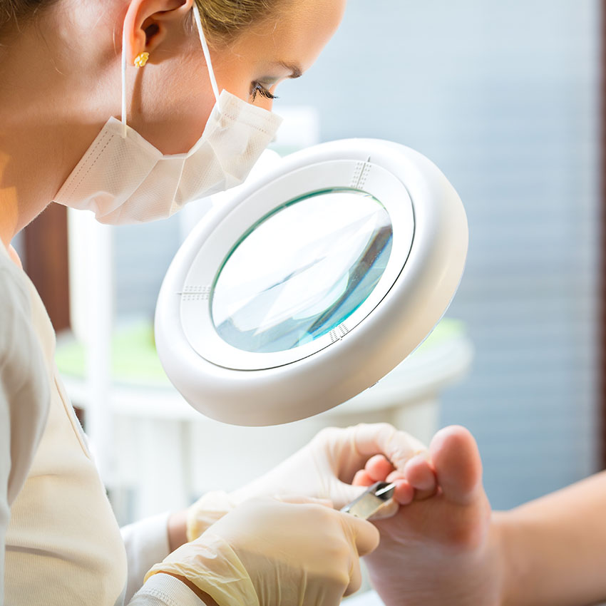 Share more than 130 medical nail technician latest ceg.edu.vn