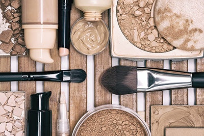 Si1802 Concealers Dreamstime Xxl 100768031 400