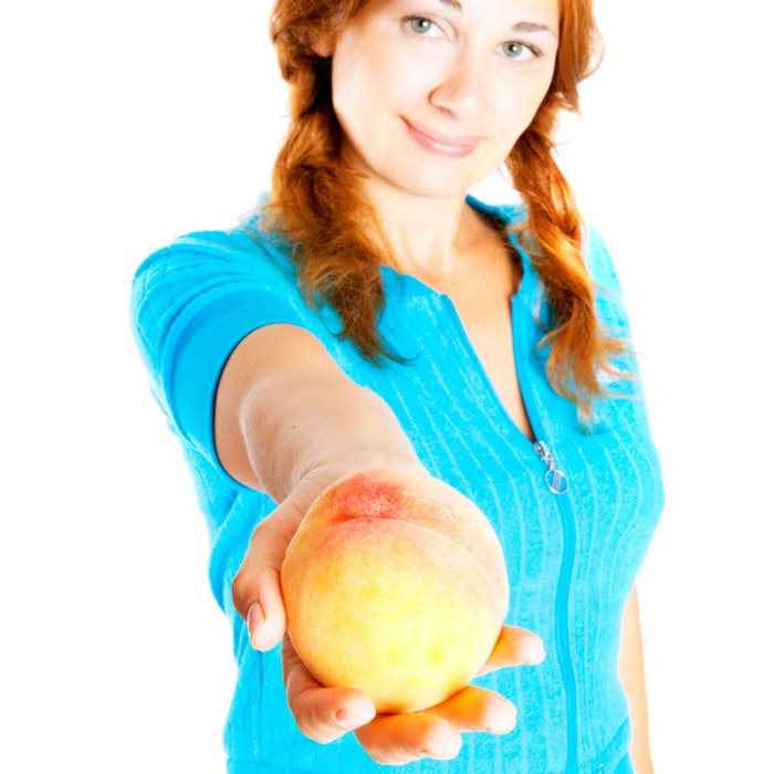 WomanPeach850