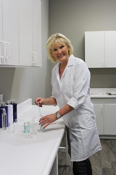 Si1803 Sos Kerstin Florian 400