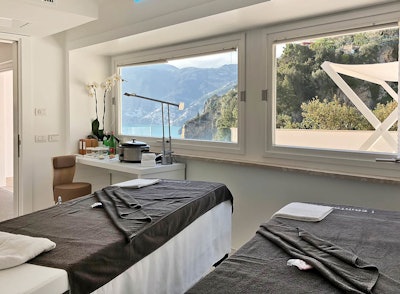 Casa-Angelina-Spa-Treatment-Room