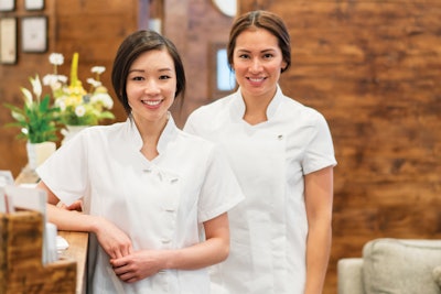 spa-employee-uniform