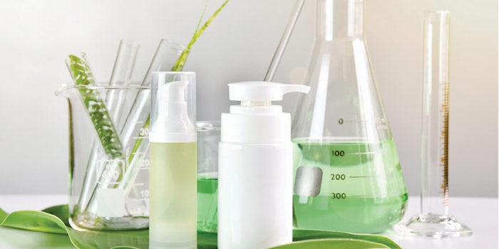 SI1805_Biomimetic_dream_106276732_glassContainers_850_np