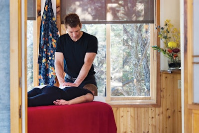 Ten-Thousand-Waves-massage