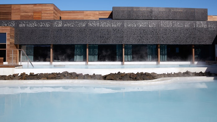 blue-lagoon-iceland