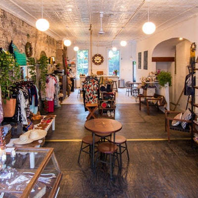 retail-brand-summit