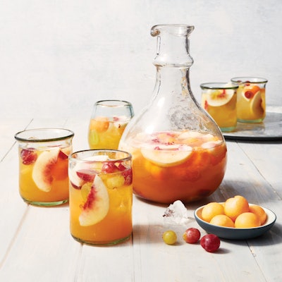 white-peach-sangria-recipe