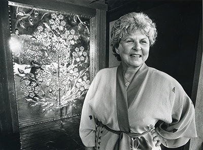 Si1808 D Szekely Golden Door 400