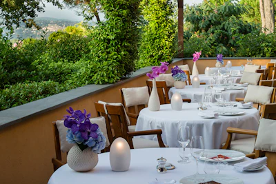 Terre-Blanche-restuarant