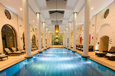 Terre-Blanche-spa-pool