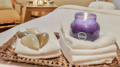 beau-monde-massage-room