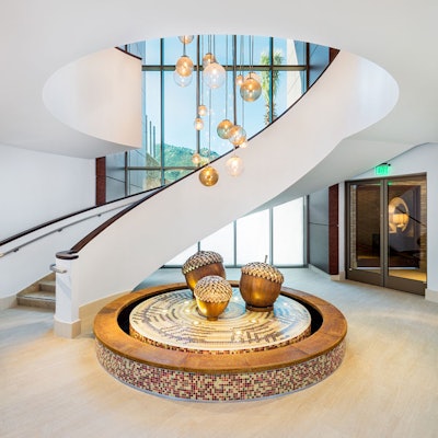 Spa-Pechanga-staircase