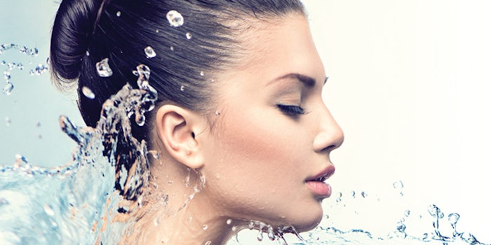 SI1811_drydream_45025172_waterSplash_850_np