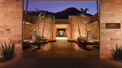 Spa-Montage-Los-Cabos