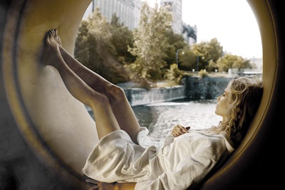 Bota-Bota-circle-window