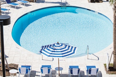 Charleston-Harbor-Resort-pool