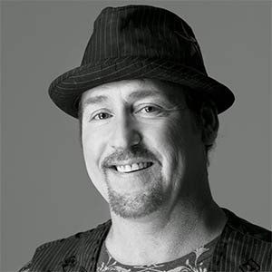 300x300 Williamrobanda