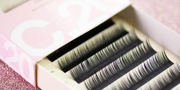 @NovaLashUS/ via Facebook.com