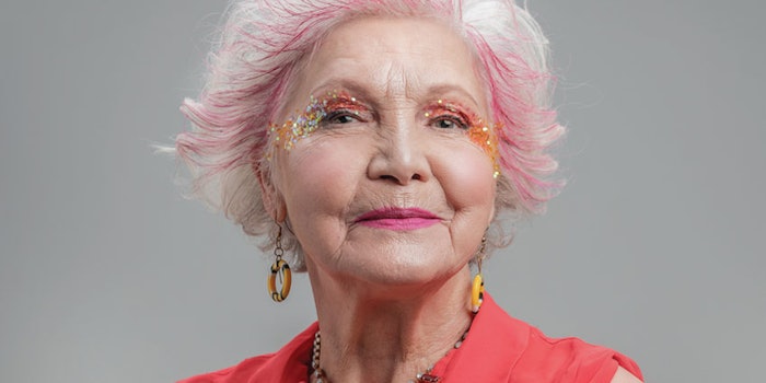 SI1903_aging_dreamstime_87862133_grandmaMakeup_850_np