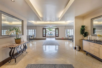 Omni-Rancho-Spa-entrance