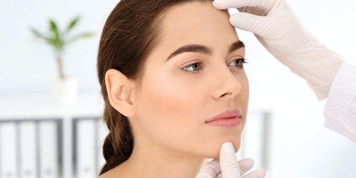 SI1907_medspa_dreamstime_139420497_face_850_np