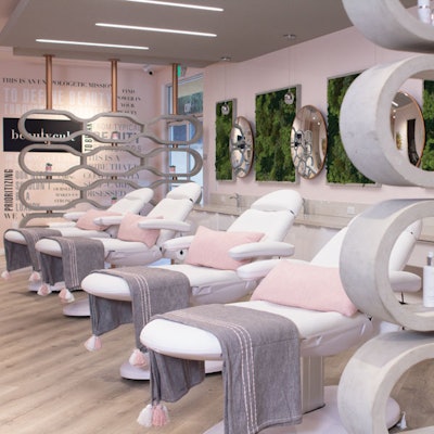 Beauty-Cult-Spa-Decor