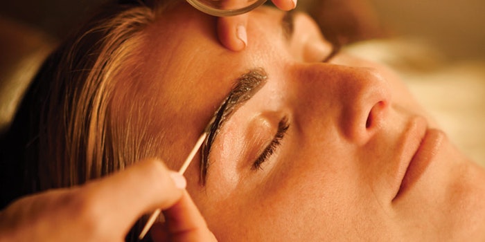SI1908_Eyebrows_Leah11ShariFlemingPhotography_850_np