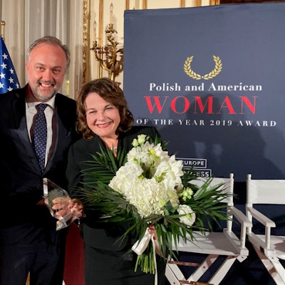 Lydia-Sarfati-Polish-American-Woman-of-the-Year-Award-2019-1