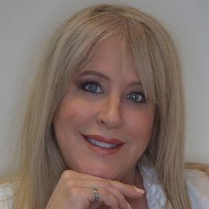 Si Author L Shor 2019 300