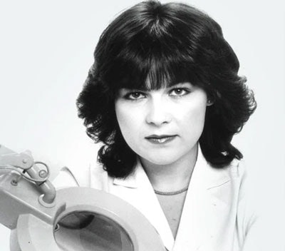 vibrant red, about her success over the decades. As clients listened in from around the world, Lydia inspired them to be tenacious, to take chances and find inspiration everywhere.