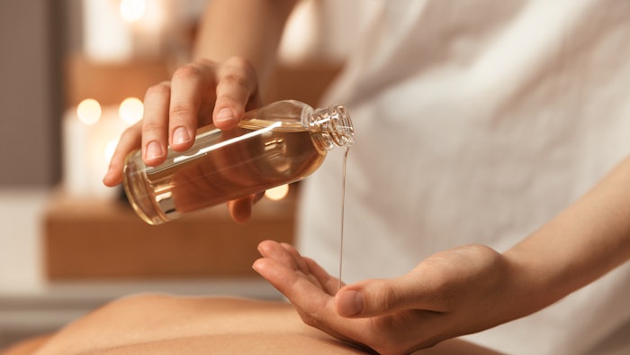 Dreamstime M 124033730