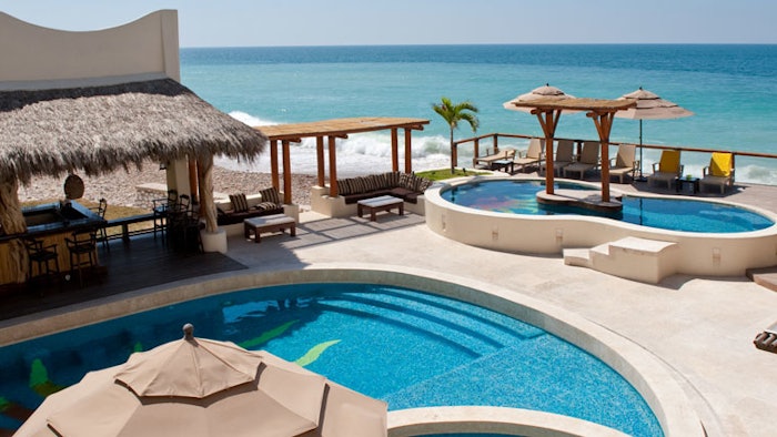 Travellesuretopspas Np