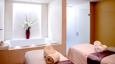 St Regis Kate Blohm 39