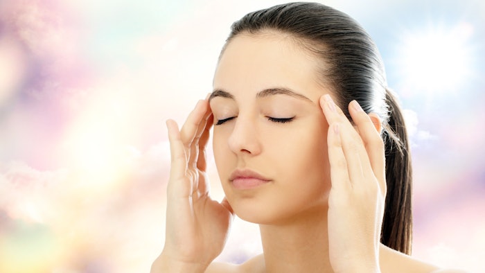 Dreamstime M 87459488