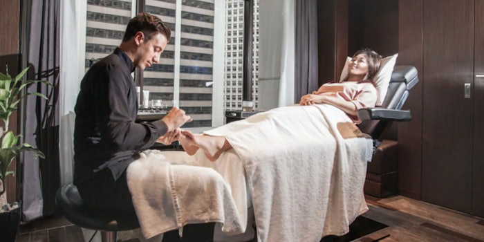 The Oriental Spa introduces the Hong Kong Shimmer body treatment. Photo: Mandarin Oriental.