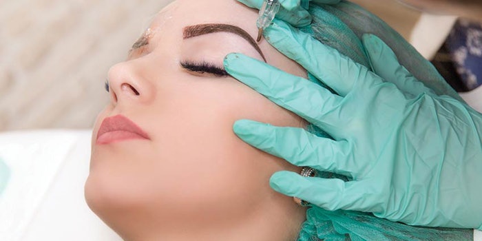 SI2107_Micro_dreamstime_xxl_119579378_850np