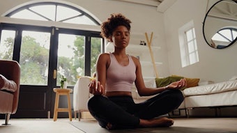 Ws2109 Women Dreamstime Xxl 200164193 850np