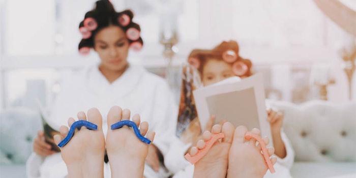 Sirius Day Spa collaborated with the Sunshine Kids to provide children battling cancer and their siblings a day at the spa, according to an article from Your Observer.