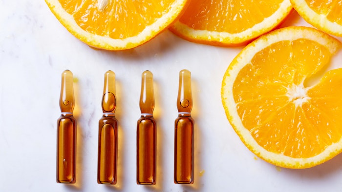 Vitamin C and niacinamide are both antioxidants, meaning they can decrease oxidative stress and increase collagen production.