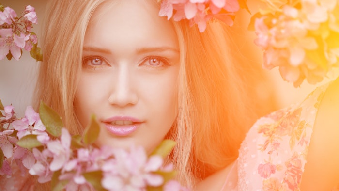 It is recommended to switch to a gentle cleanser, water-based moisturizer and rejuvenating professional treatments in spring.