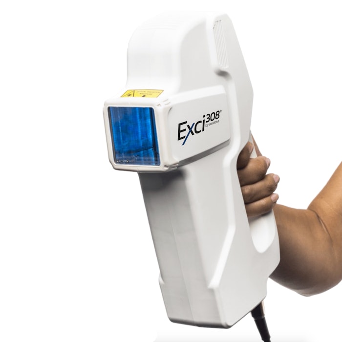 Exci308 Handpiece Being Held