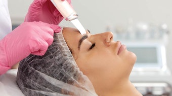 5 Thirst Quenching Devices for Skin Hydration