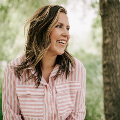 Nailpro 30 Under 30 winner Carly Hendershot