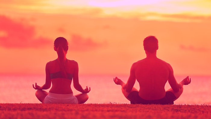 Santa Monica Couples Retreat Offers Healthy Relationship Tips for the New Year
