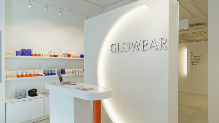 30 Minute Facial Brand Glowbar Receives $10 Million Investment