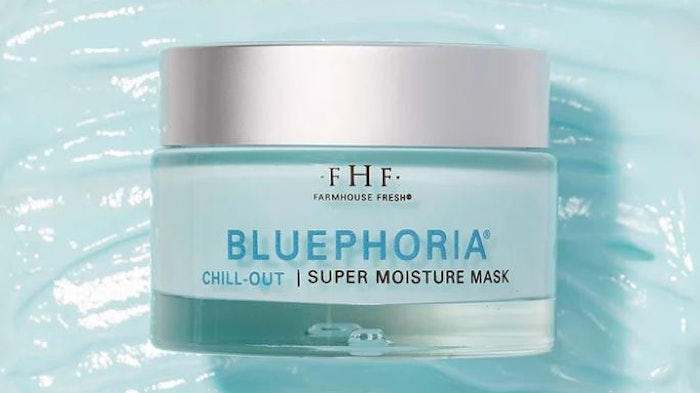 Bluephoria Chill-Out Super Moisture Mask Uses CBD to Nourish Skin