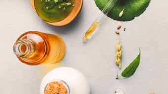 7 Surprising Full Body Benefits of Oil Showering/Bathing